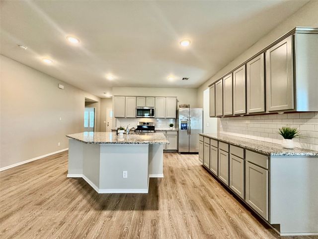 28300 E 111th Place S, Coweta, OK 74429