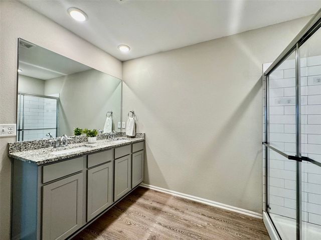 28300 E 111th Place S, Coweta, OK 74429