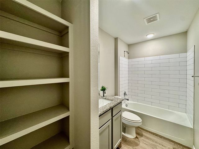 28300 E 111th Place S, Coweta, OK 74429