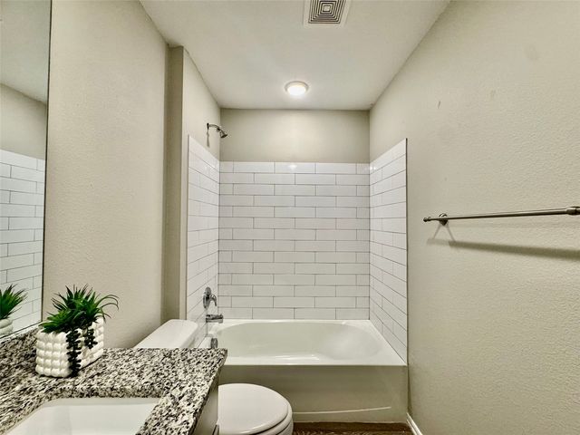 28300 E 111th Place S, Coweta, OK 74429