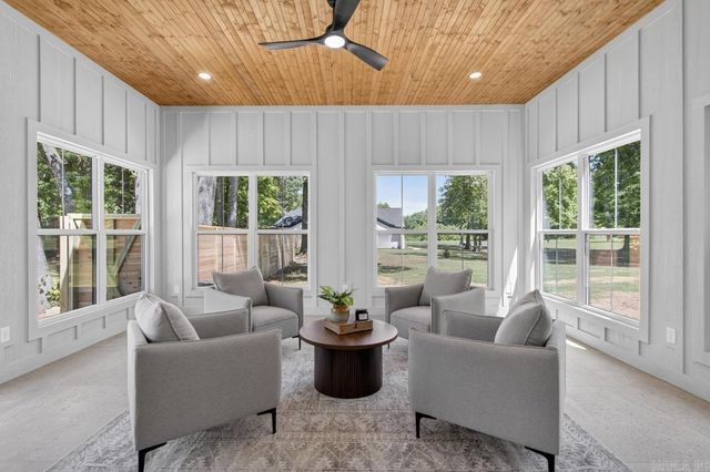 66 Friendship Road, Conway, AR 72032
