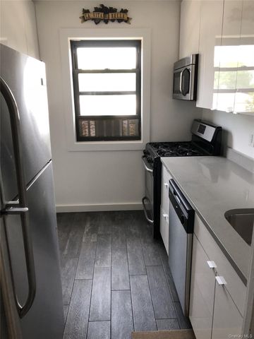 4640 216th Street 3C, Bayside, NY 11361