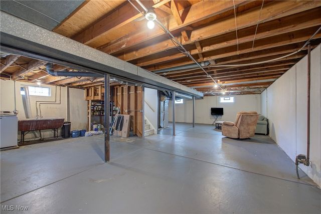 6409 Emory Drive, Brook Park, OH 44142