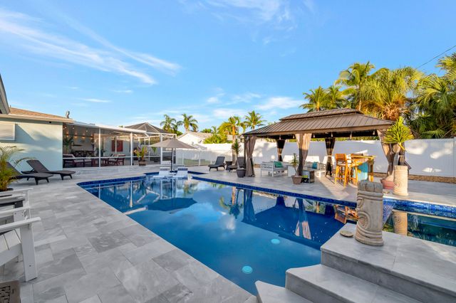 310 GULFSTREAM Drive, Delray Beach, FL 33444