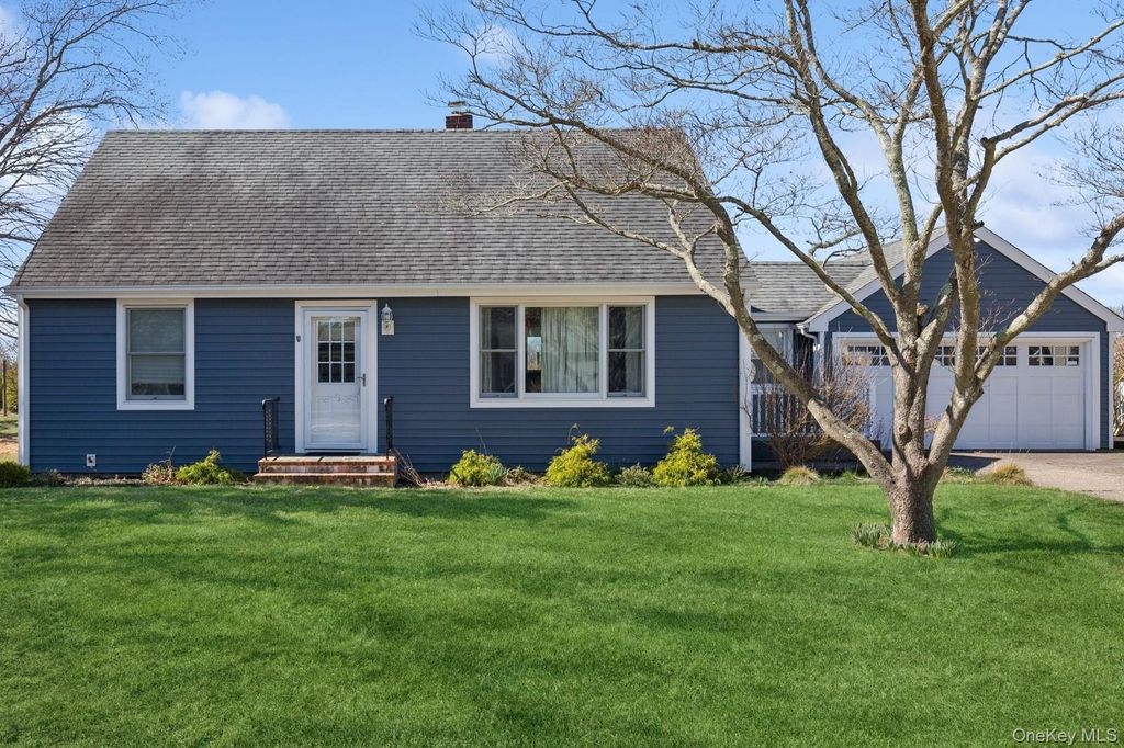 1110 Gillette Drive, East Marion, NY 11939