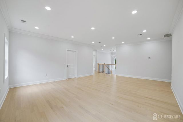 20 Milton Avenue, Edison, NJ 08820