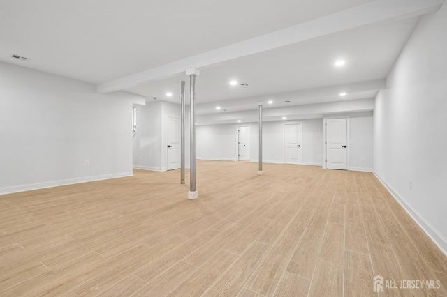 20 Milton Avenue, Edison, NJ 08820