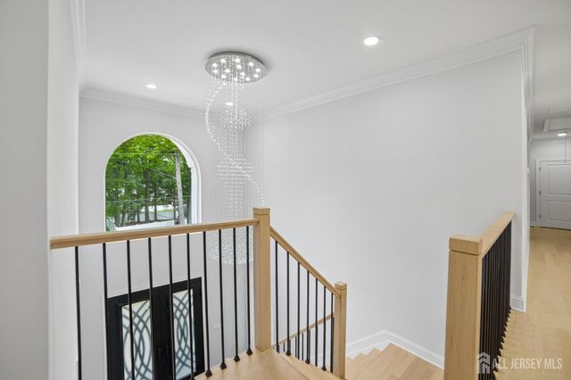 20 Milton Avenue, Edison, NJ 08820
