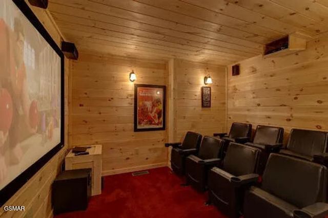 1340 Parkview Vista Way, Pigeon Forge, TN 37863