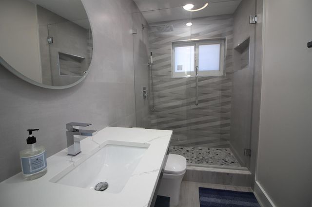 2548 SE 14th Street E 2548 Se 14th St, Pompano Beach, FL 33062