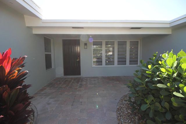 2548 SE 14th Street E 2548 Se 14th St, Pompano Beach, FL 33062