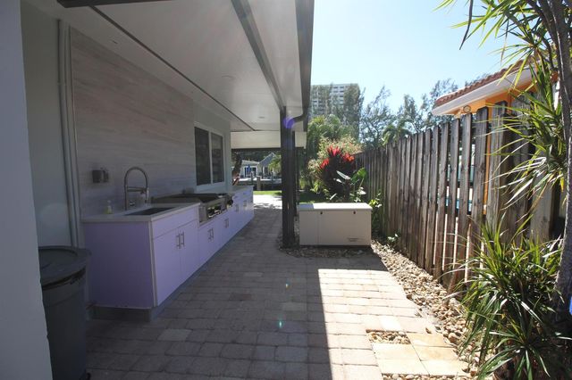 2548 SE 14th Street E 2548 Se 14th St, Pompano Beach, FL 33062