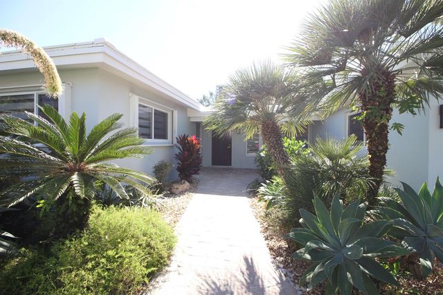 2548 SE 14th Street E 2548 Se 14th St, Pompano Beach, FL 33062