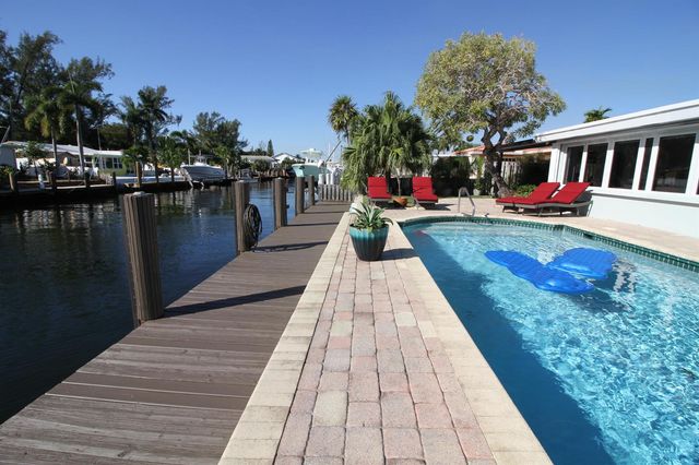 2548 SE 14th Street E 2548 Se 14th St, Pompano Beach, FL 33062