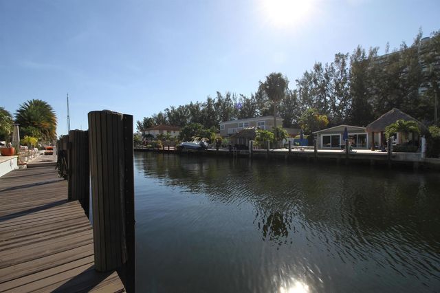 2548 SE 14th Street E 2548 Se 14th St, Pompano Beach, FL 33062