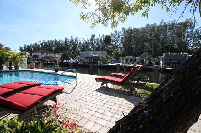 2548 SE 14th Street E 2548 Se 14th St, Pompano Beach, FL 33062