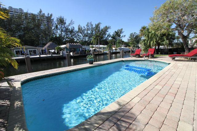 2548 SE 14th Street E 2548 Se 14th St, Pompano Beach, FL 33062