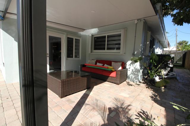 2548 SE 14th Street E 2548 Se 14th St, Pompano Beach, FL 33062
