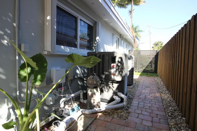 2548 SE 14th Street E 2548 Se 14th St, Pompano Beach, FL 33062