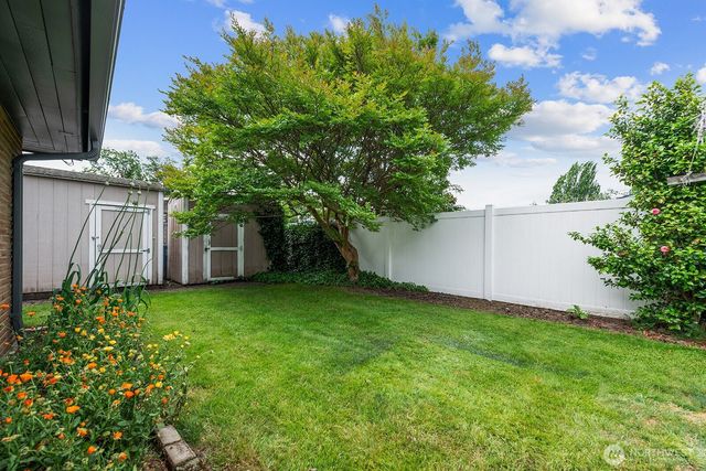 827 N 1st Street, Renton, WA 98057