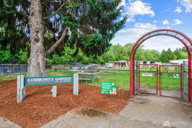 827 N 1st Street, Renton, WA 98057