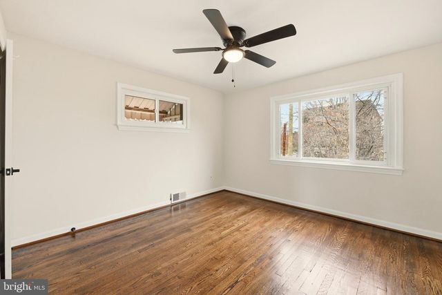 186 FORRESTER ST SW, Washington, DC 20032