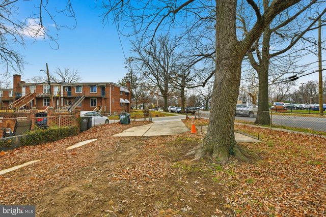 186 FORRESTER ST SW, Washington, DC 20032