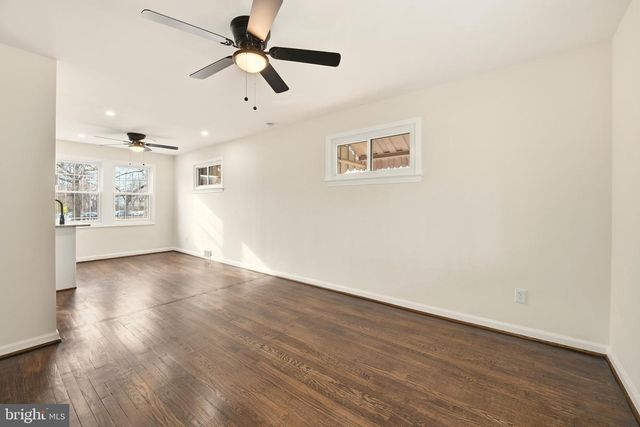 186 FORRESTER ST SW, Washington, DC 20032