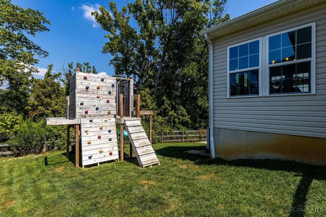 8576 Forest Valley Drive, Colerain Twp, OH 45247