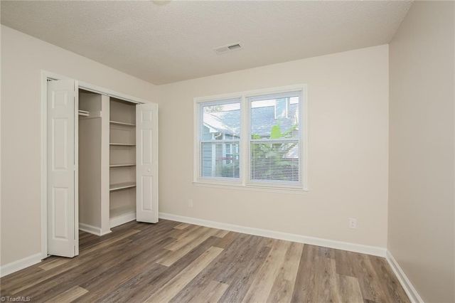 7 Arta Lane, Greensboro, NC 27406