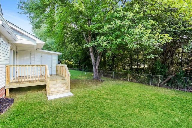 7 Arta Lane, Greensboro, NC 27406