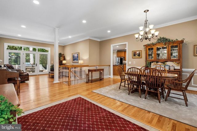 21484 CEDAR DR, Sterling, VA 20164