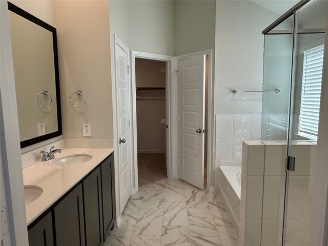 2009 Sesaro Drive, Aubrey, TX 76227