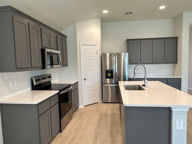 2009 Sesaro Drive, Aubrey, TX 76227