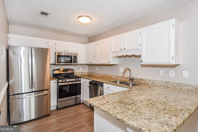 2649 Laurel Lane NW, Kennesaw, GA 30152