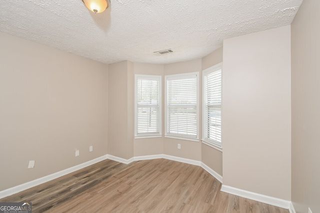 2649 Laurel Lane NW, Kennesaw, GA 30152