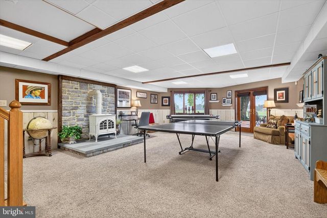 1121 PIKETOWN RD, Harrisburg, PA 17112