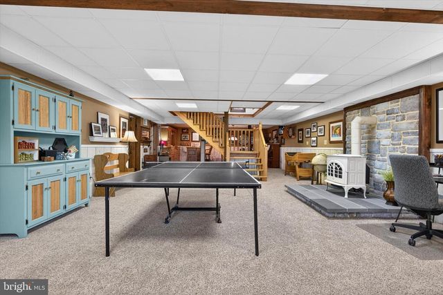 1121 PIKETOWN RD, Harrisburg, PA 17112