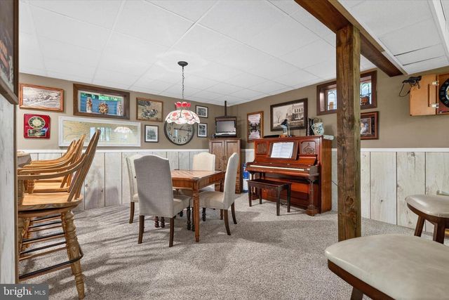 1121 PIKETOWN RD, Harrisburg, PA 17112