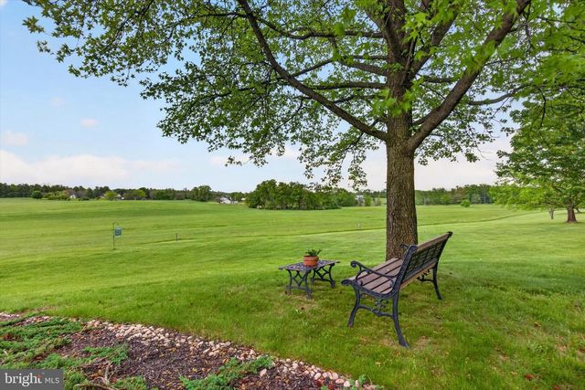 1121 PIKETOWN RD, Harrisburg, PA 17112