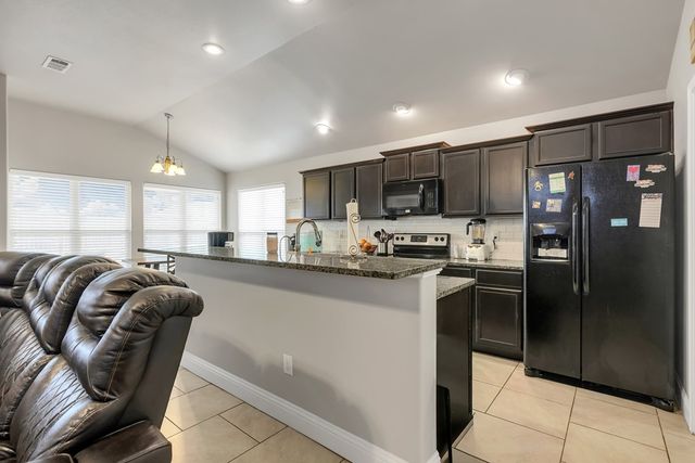 1227 Red River Lane, Midland, TX 79705