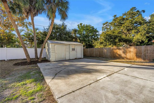 2507 50TH STREET S, Gulfport, FL 33707