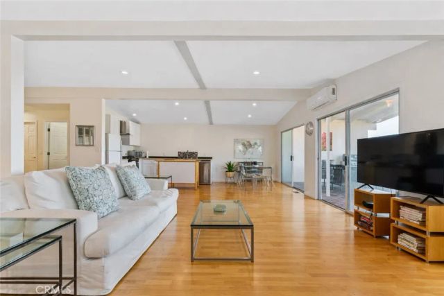 23777 Mulholland Hwy 62, Calabasas, CA 91302