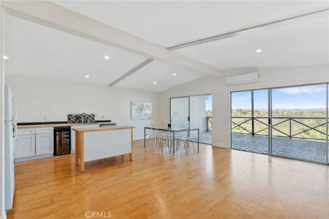 23777 Mulholland Hwy 62, Calabasas, CA 91302