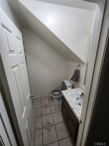1322 W Avenue J4, Lancaster, CA 93534