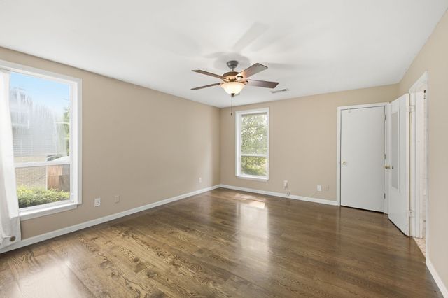 213 Cedarview Dr, Antioch, TN 37013