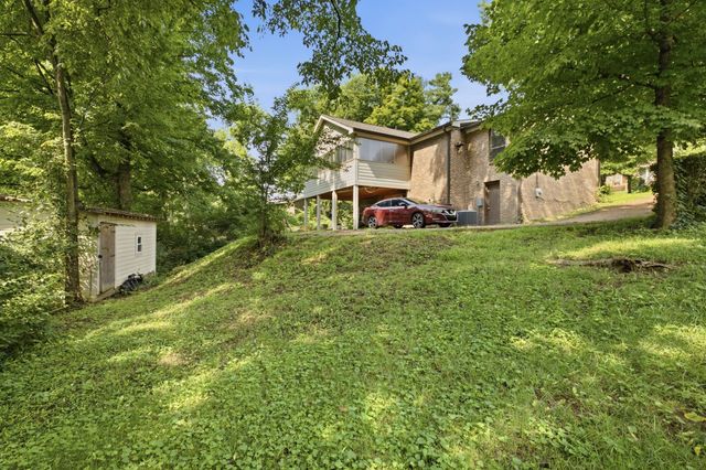 213 Cedarview Dr, Antioch, TN 37013