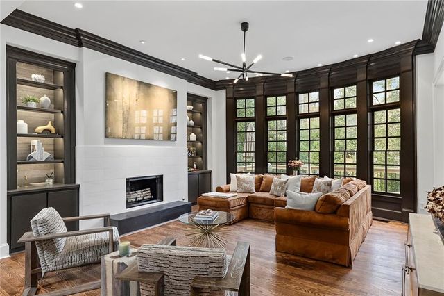 590 Windsor Parkway, Atlanta, GA 30342