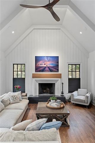 590 Windsor Parkway, Atlanta, GA 30342