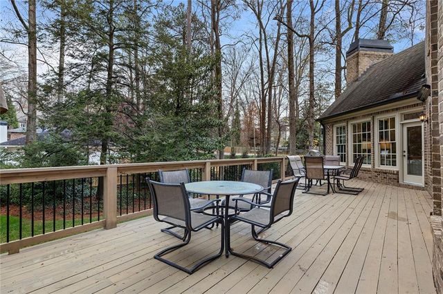 590 Windsor Parkway, Atlanta, GA 30342